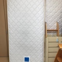 オクモト二段ベッド　マットレスX2 売りますの画像