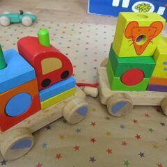 再値下げです。　HABA社　積み木の汽車の画像