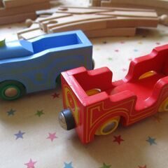 木の汽車　レールセットの画像