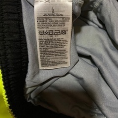 GAP fit  ショートパンツ　ランニングパンツ　蛍光色の画像