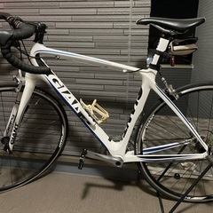 【ロードバイク】GIANT DEFY COMPOSITE SE