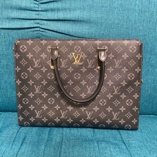 バッグ LOUIS VUITTON