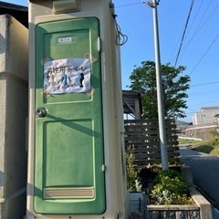 仮設トイレ