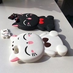 iPhone初代SE/5/5S ケース 猫臨場感 柔らかいシリコン素材の画像