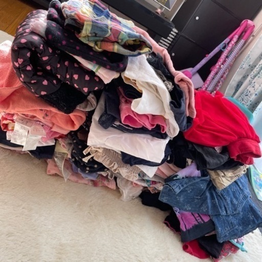 90女の子洋服全部で101枚‼️