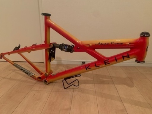  adept comp  フレーム