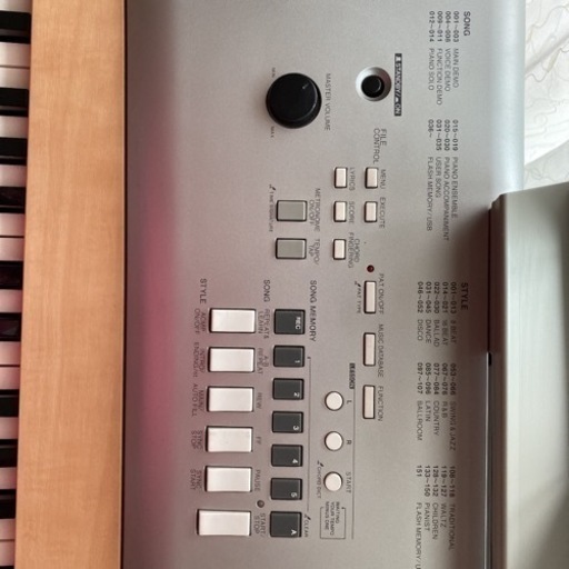 YAMAHA ヤマハ 電子ピアノ DGX-620 中古　値下げしました