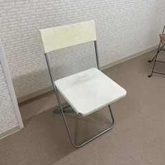 Francfranc購入コーヒーテーブル＆ハンガーラック＆チェアー2点セットの画像