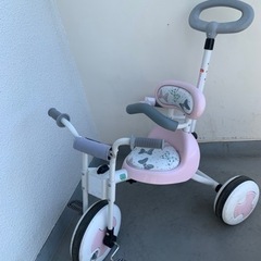 ディズニー　ミニー三輪車