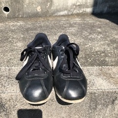 ナイキ　レザーコルテッツ黒　22.5の画像
