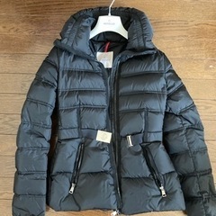 新品ルイヴィトンのキーリング（アノクレ）を探してます。