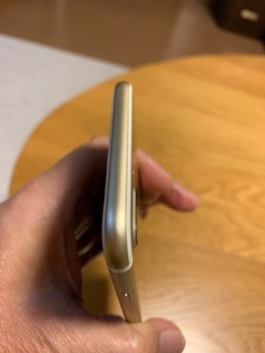 iPhone7Plus ゴールド　256GB SIMフリー　送料込み