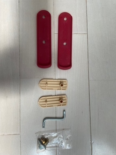 【売ります】STOKKE ストッケ トリップトラップ　赤