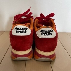 Atlantic STARS 赤スニーカーの画像