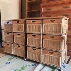 チェスト　1台決まりました。残り1台