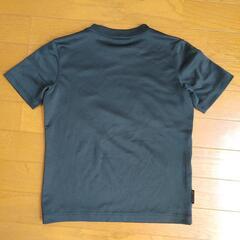 130cm　アディダス　Tシャツの画像