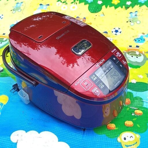 ★おしゃれでカッコいい炊飯器‼★ 【HITACHI】5.5合炊き 圧力＆スチーム IHジャー 炊飯器 メタリックレッド