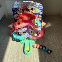 ディズニーキャラクターズ　くるりんパークの画像