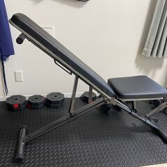 筋トレセット（ベンチ、マット、ダンベル）の画像