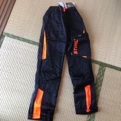 取引中】STIHL防護ズボン2枚セット送料込み(チェンソーパンツ)