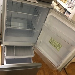 2ドア　SHARP 冷蔵庫　2017年製の画像