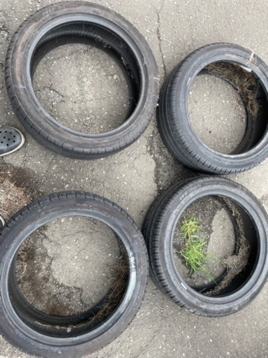 ハイフライ？18インチ タイヤ