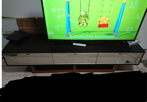 テレビ 50インチ 2019年製