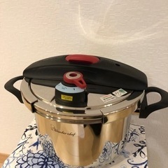 値下げしました！エリユム/家庭用 両手圧力鍋/5.5L用/中古品