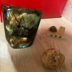 卵型大理石化石 ラブラドライト原石 など