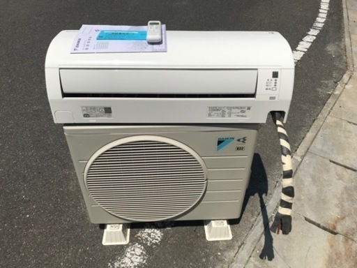 値下げ☆DAIKIN  ダイキン　2.2kwエアコン　ATE22VSE6-W 2018年製