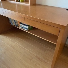 作業テーブル