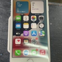 【SIMフリー】iPhone8 64GB シルバー 画面キズ 2022/05/02の画像