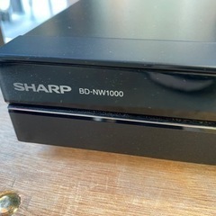 お薦め品‼️シャープブルーレイハードディスク1TByte レコーダー 2016年の画像