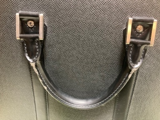 ルイ・ヴィトン　LOUISVUITTON　ロザン　タイガ　ビジネスバッグ