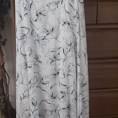 花柄ロングスカート