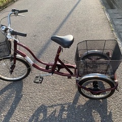 大人用三輪車　ノーパンクタイヤ　swing charlie911