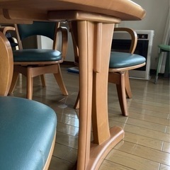 食卓テーブル椅子4脚セットの画像