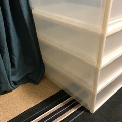 無印良品　衣装ケース4個セット　脚付きマットレス の画像