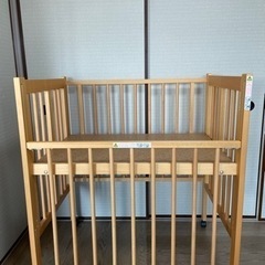 【値下げ】ベビーベッド(ミニ)とベビー布団セットの画像