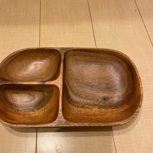 新品未使用の木のお皿5枚セット