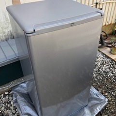 １ドア冷蔵庫 AQR-81C(S) ハイアール