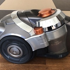 シャープ掃除機0円　取りに来てくれる方、お譲りしますの画像