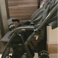 値下げしました！お得‼︎ベビーカーとチャイルドシート‼︎の画像