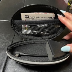 【新品未使用】バッテリー内蔵イヤホンケースの画像