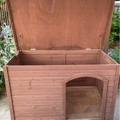 犬小屋　木製の画像