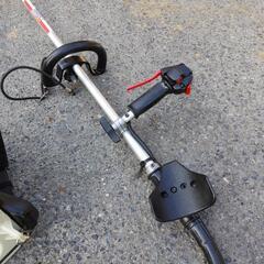 イセキ　背負い草刈機　刈払機　ゼノアOEMの画像