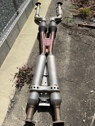 レクサス 純正 usf40中間マフラー 触媒