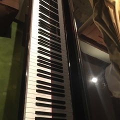 グランドピアノ　カワイの画像