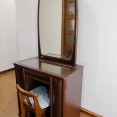 ドレッサー　　大塚家具　　