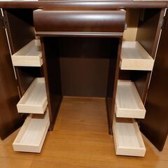 ドレッサー　　大塚家具　　の画像